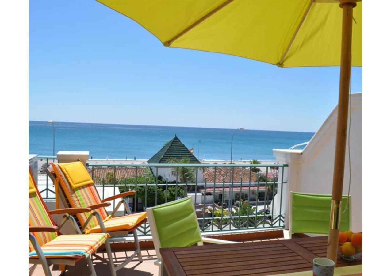 Sunny Apartment On Burriana Beach Nerja Exterior foto