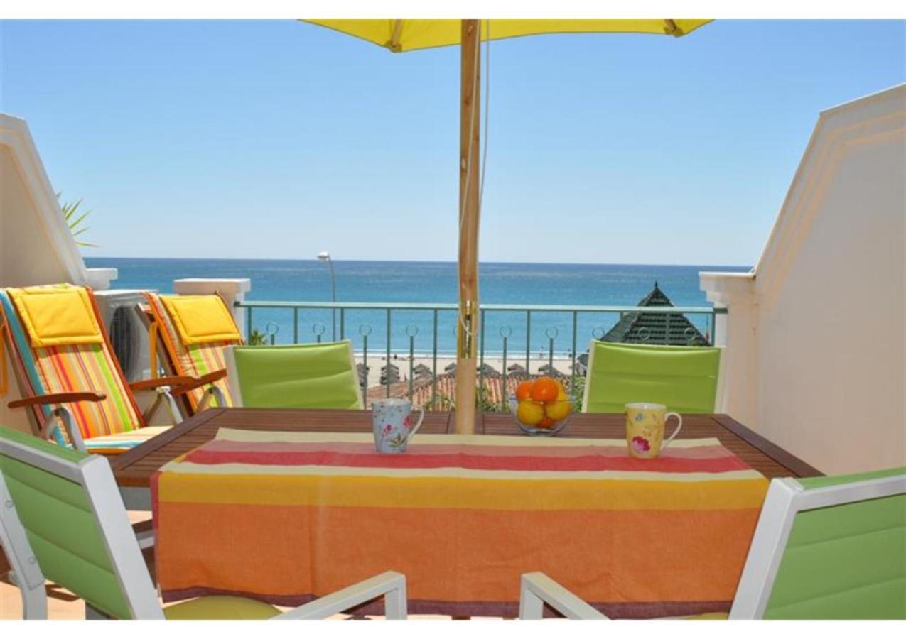 Sunny Apartment On Burriana Beach Nerja Exterior foto